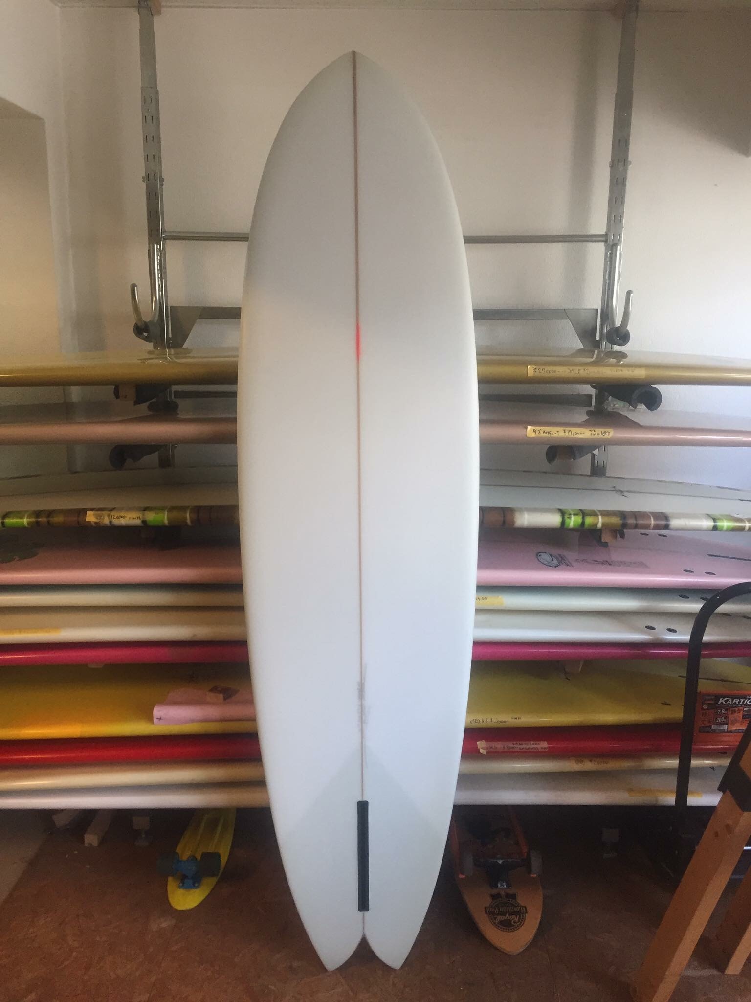CHRISTENSON SURFBOARD FLAT TRACKER 6'10” | Kiaora Surf&Adventure
