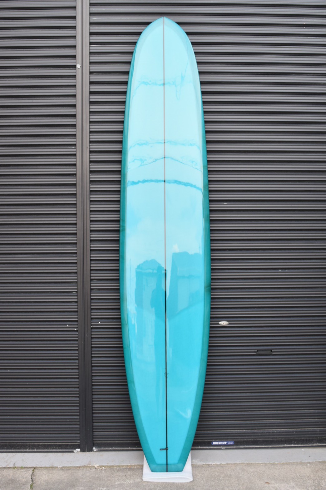 Nighttrain surfboards meanB 9'6″ | Kiaora Surf&Adventure